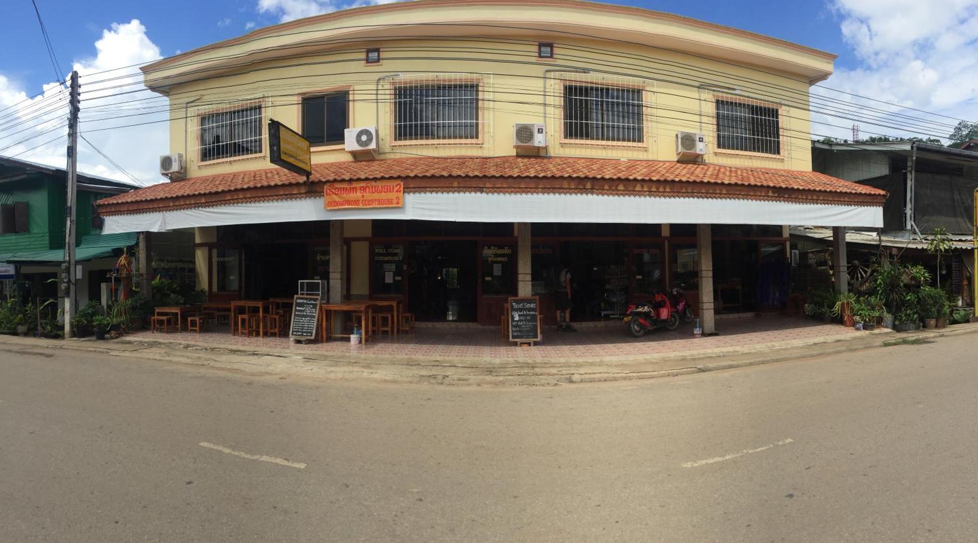 Oudomphone Guesthouse 2 Ban Houayxay Exterior foto
