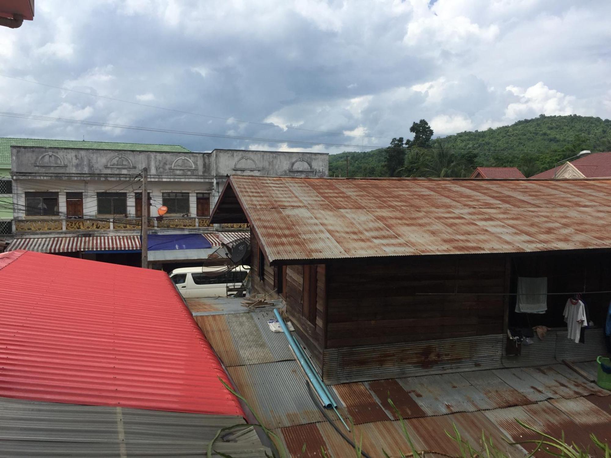 Oudomphone Guesthouse 2 Ban Houayxay Exterior foto